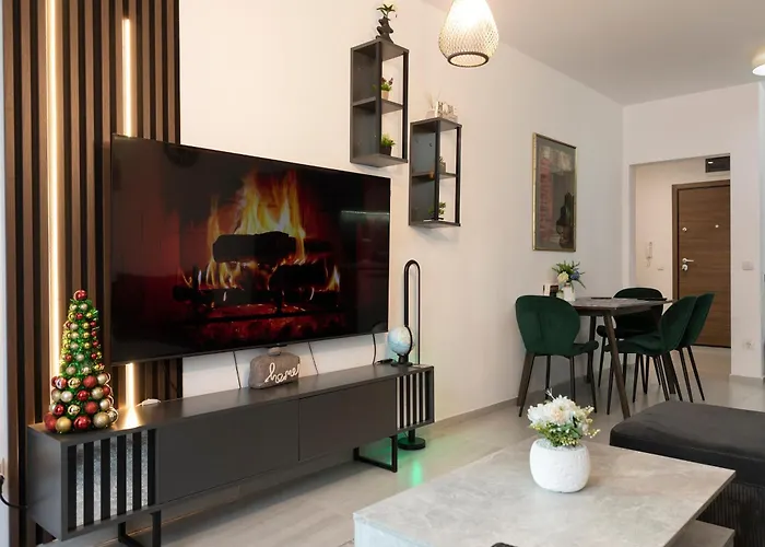 Casa Vista - Spacious 2br, 2bath, In With 2 Free Parking Apartamento Sófia