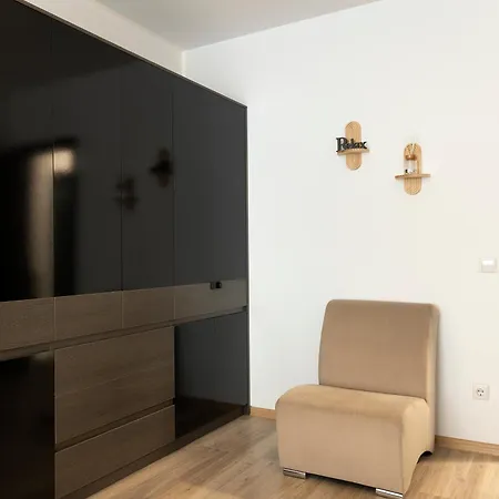 Casa Vista - Spacious 2br, 2bath, In With 2 Free Parking *