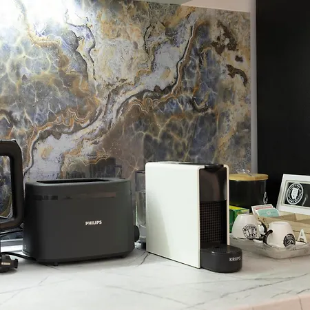 Casa Vista - Spacious 2br, 2bath, In With 2 Free Parking Appartement *