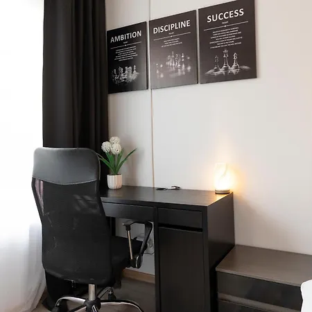 Casa Vista - Spacious 2br, 2bath, In With 2 Free Parking 소피아