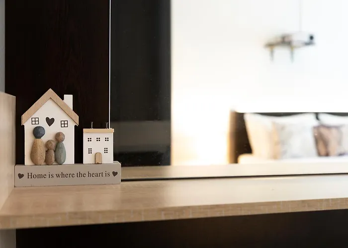 Casa Vista - Spacious 2br, 2bath, In With 2 Free Parking صوفيا