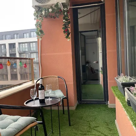 Casa Vista - Spacious 2br, 2bath, In With 2 Free Parking Апартамент